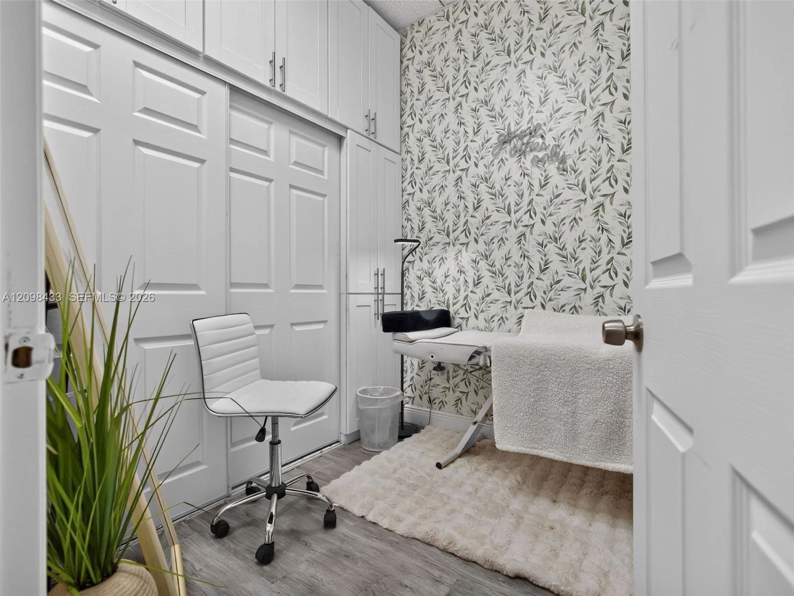 Turnkey Beauty Salon Assets with Modern Equipment and Interiors