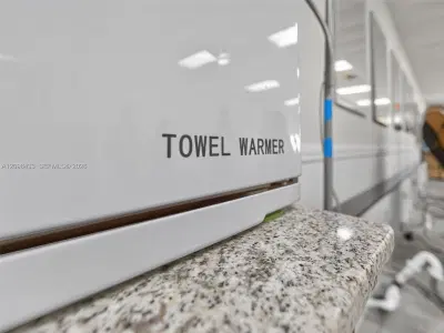 Turnkey Beauty Salon Assets with Modern Equipment and Interiors