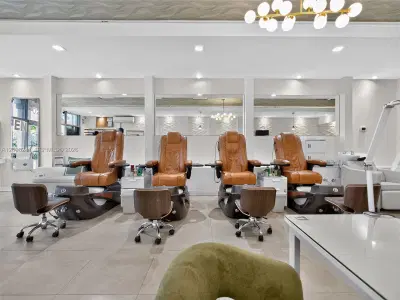Turnkey Hair Salon Assets with Modern Finishes