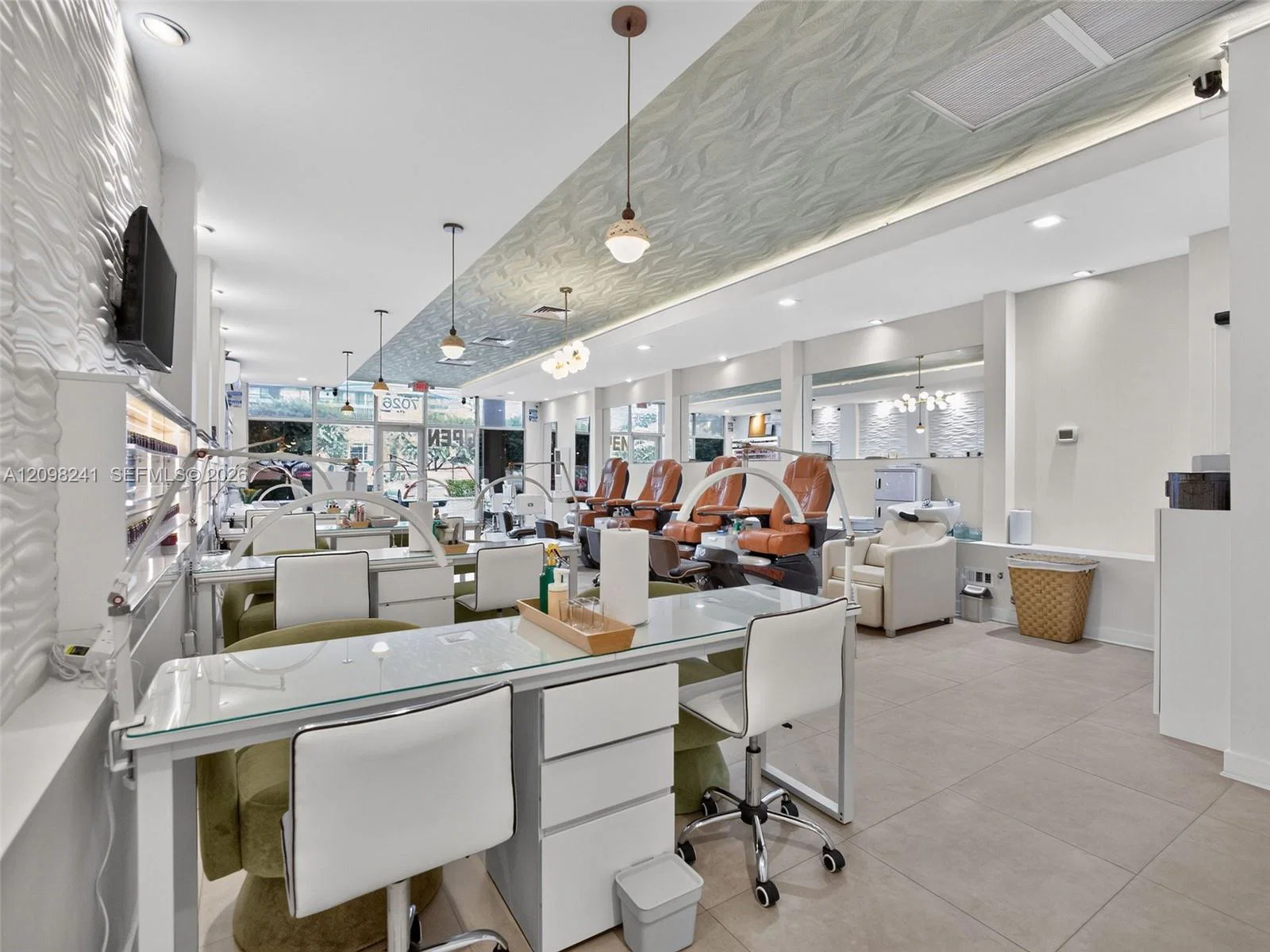 Turnkey Hair Salon Assets with Modern Finishes