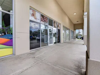 Turnkey Hair Salon Assets with Modern Finishes