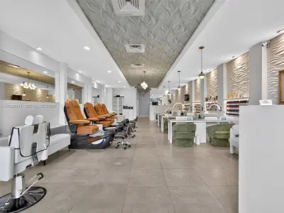 Turnkey Hair Salon Assets with Modern Finishes