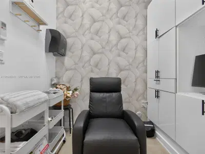 Turnkey Hair Salon Assets with Modern Finishes