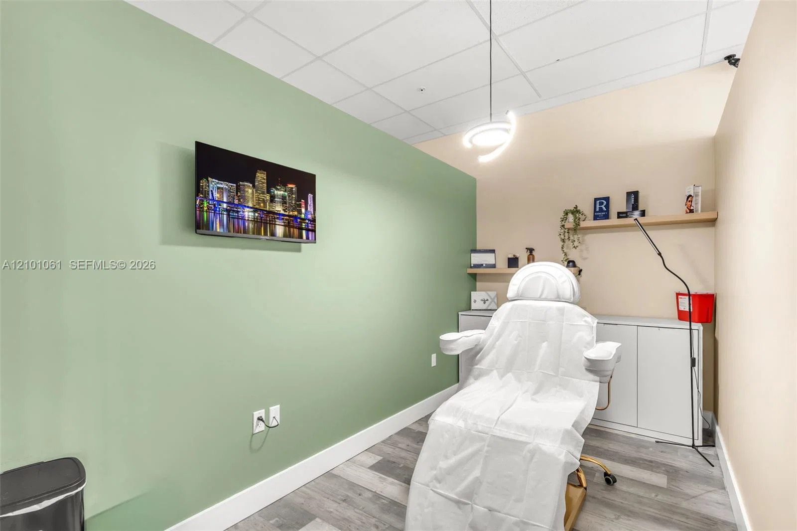 Growing Medical Aesthetics Clinic with Diverse Client Services