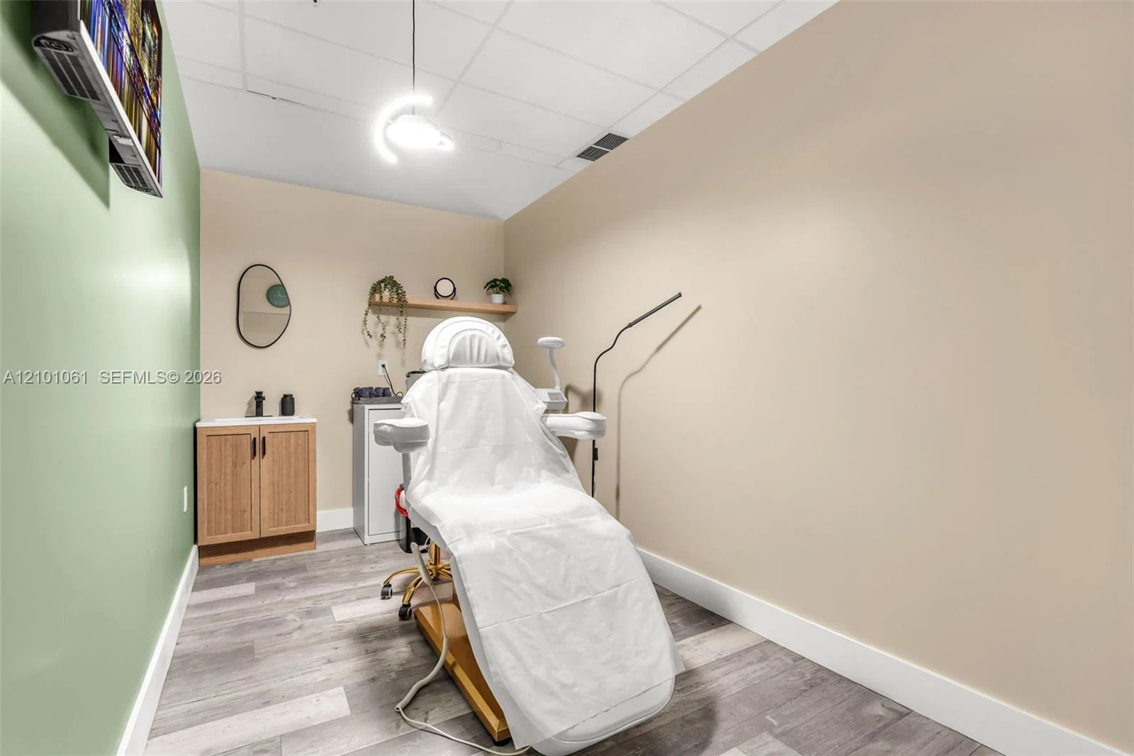 Growing Medical Aesthetics Clinic with Diverse Client Services