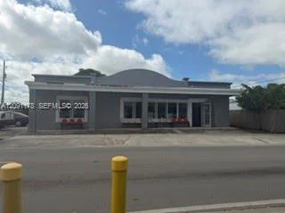 Established Laundromat with Commercial Real Estate and Expansion Potential