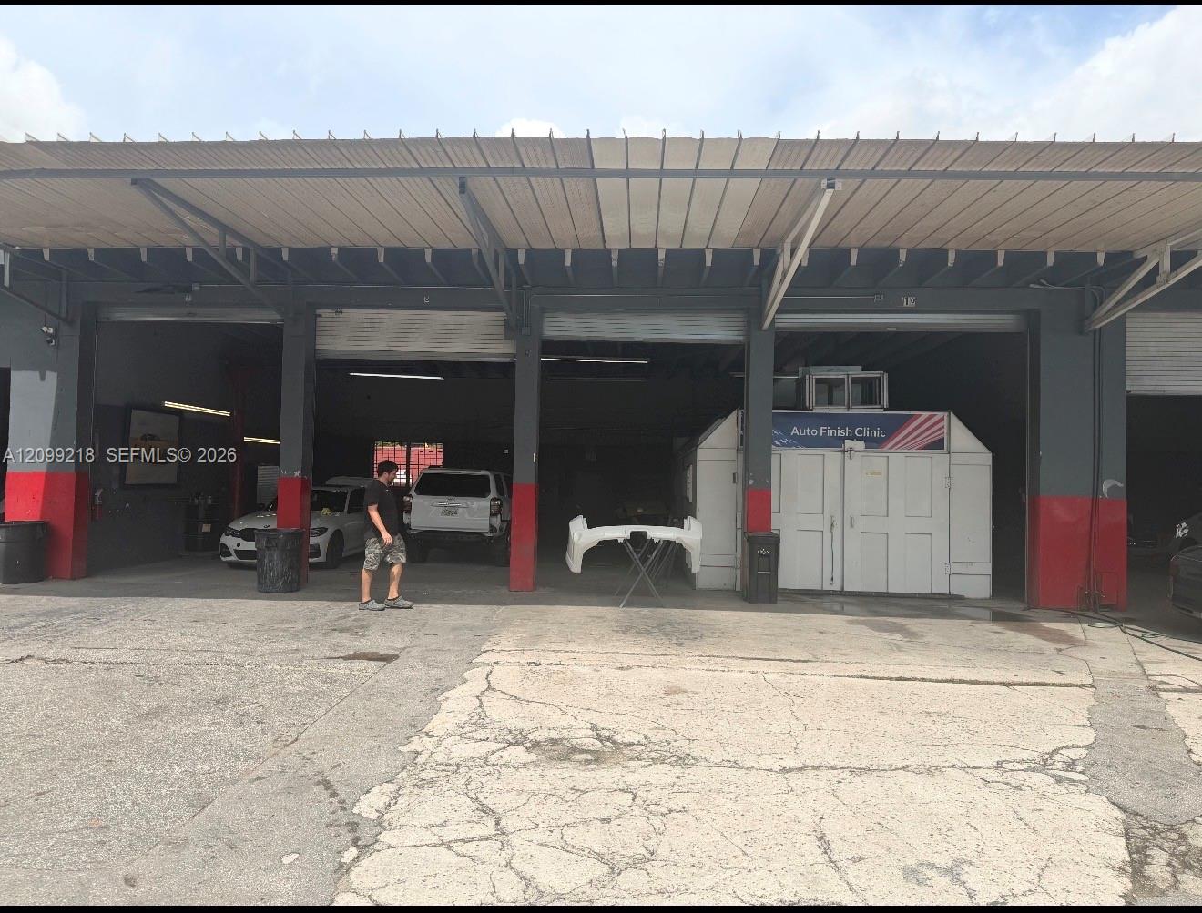 Complete Auto Body Shop Equipment and Goodwill