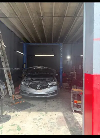 Complete Auto Body Shop Equipment and Goodwill