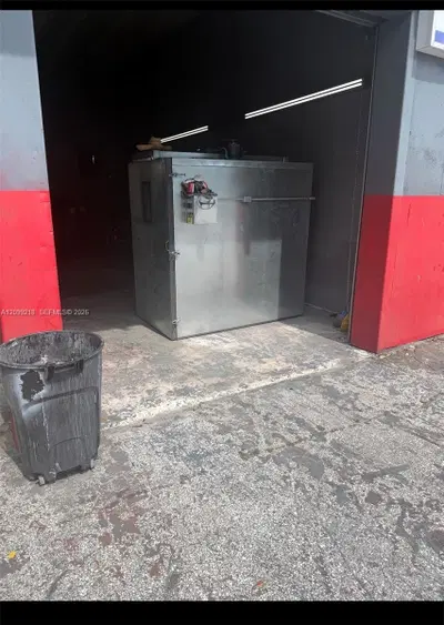 Complete Auto Body Shop Equipment and Goodwill