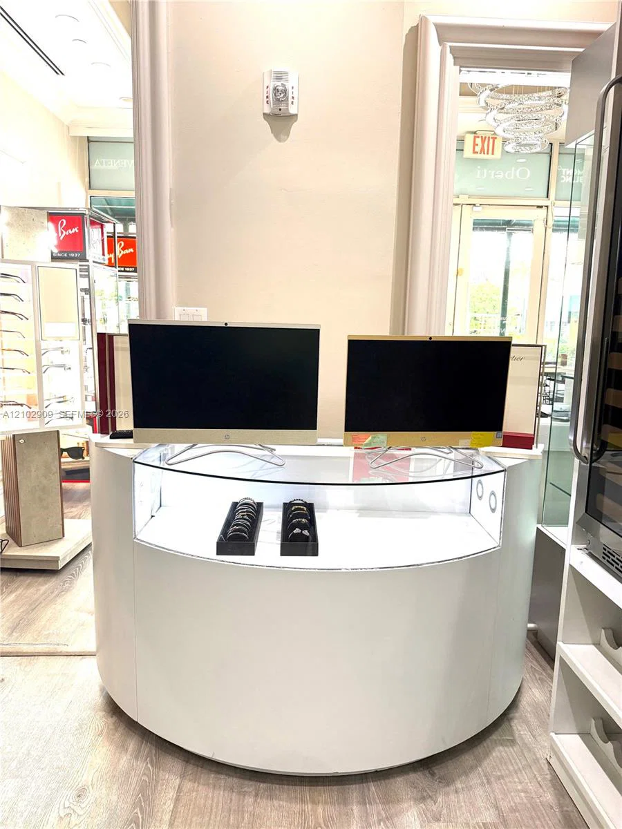 Complete Optical Shop Assets with Modern Fixtures and Inventory