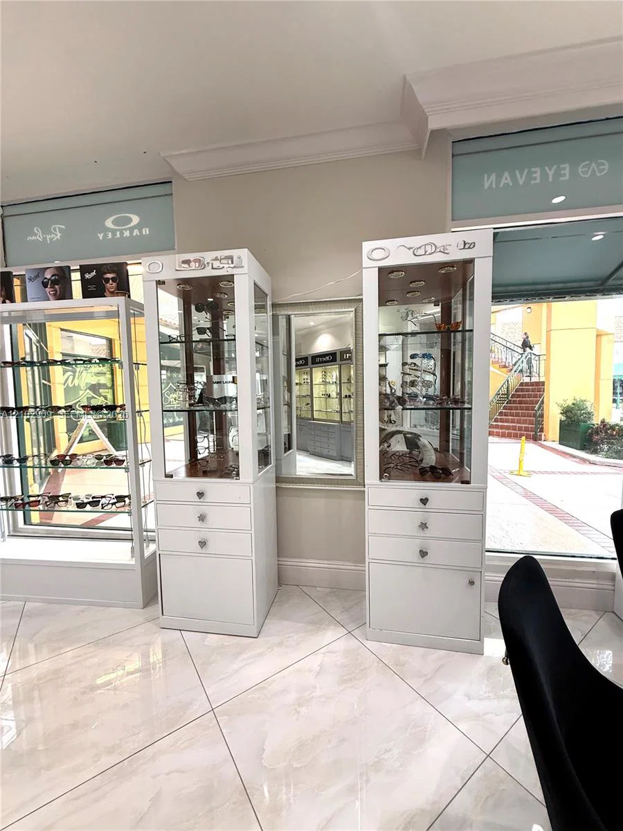 Complete Optical Shop Assets with Modern Fixtures and Inventory