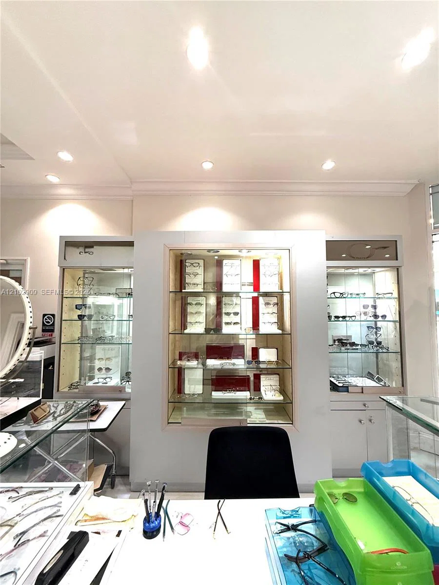Complete Optical Shop Assets with Modern Fixtures and Inventory