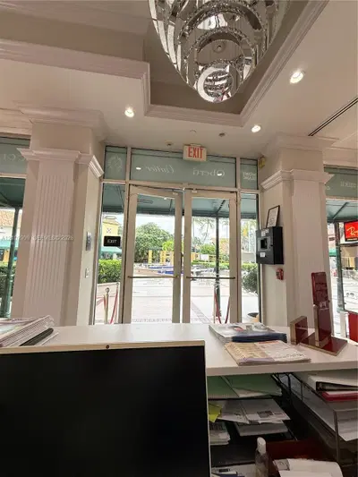 Complete Optical Shop Assets with Modern Fixtures and Inventory