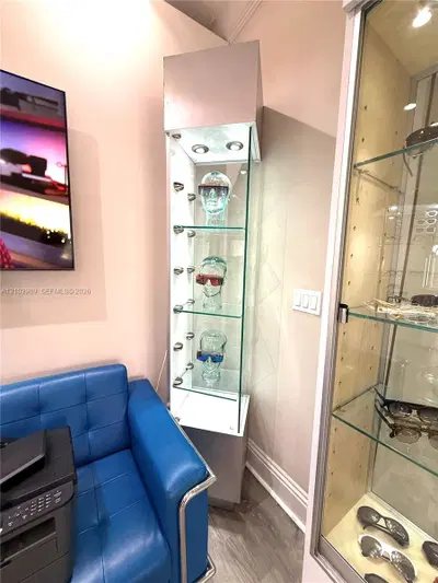 Complete Optical Shop Assets with Modern Fixtures and Inventory