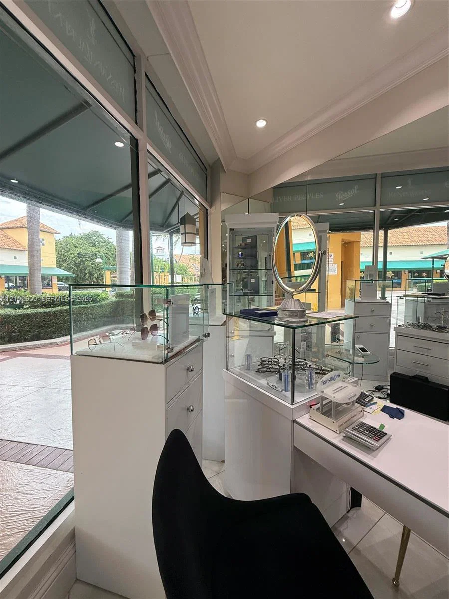 Complete Optical Shop Assets with Modern Fixtures and Inventory