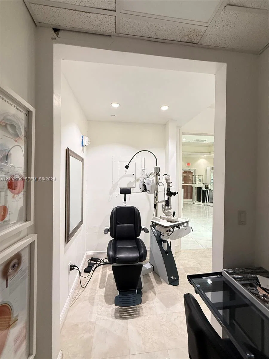 Complete Optical Shop Assets with Modern Fixtures and Inventory