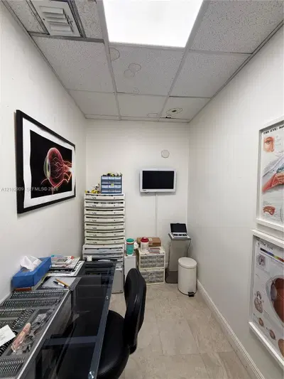 Complete Optical Shop Assets with Modern Fixtures and Inventory