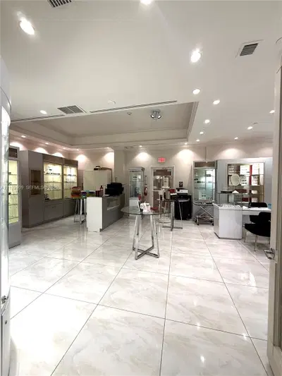 Complete Optical Shop Assets with Modern Fixtures and Inventory