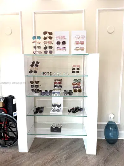 Complete Optical Shop Assets with Modern Fixtures and Inventory