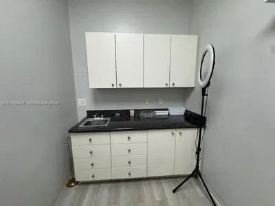 Turnkey Beauty Salon Equipment and Fixtures Package