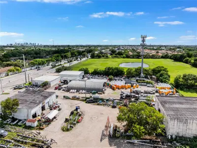 Leading Portable Sanitation Business with Recurring Revenue