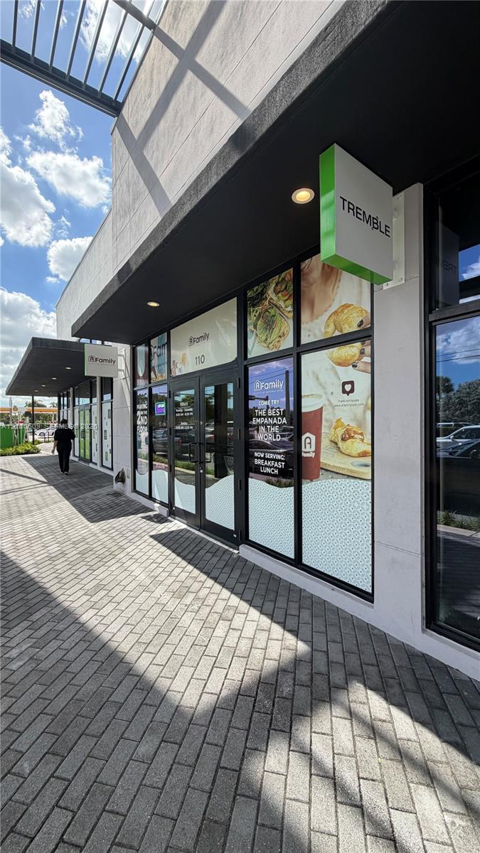 Turn Key Argentine Bakery with Established Franchise Presence