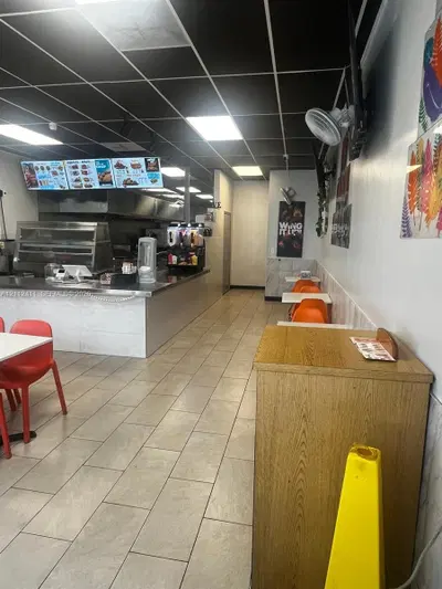 Complete Fried Chicken Restaurant Equipment Package with Turnkey Assets