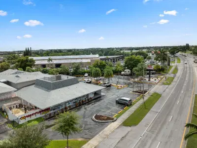 Turnkey Home Improvement Showroom with Customer Connections