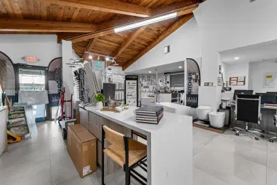 Turnkey Home Improvement Showroom with Customer Connections