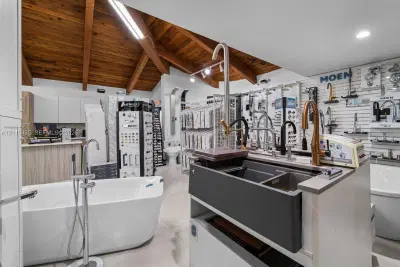 Turnkey Home Improvement Showroom with Customer Connections